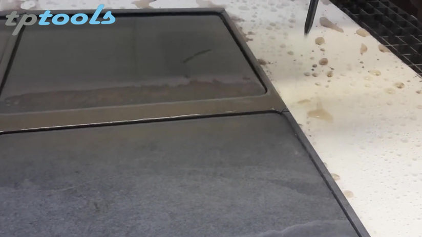 Servizio Taglio Waterjet